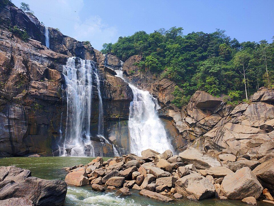 Hundru Falls